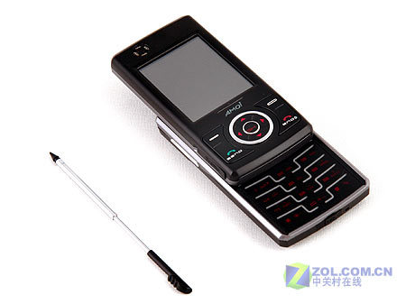 超女代言 夏新滑盖智能手机E601评测